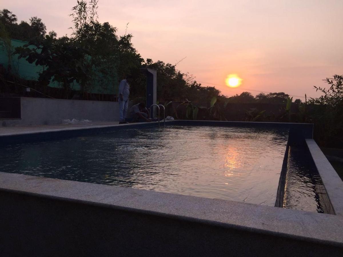 Rock Forest Goa Honeymoon Cottages Calangute Eksteriør billede