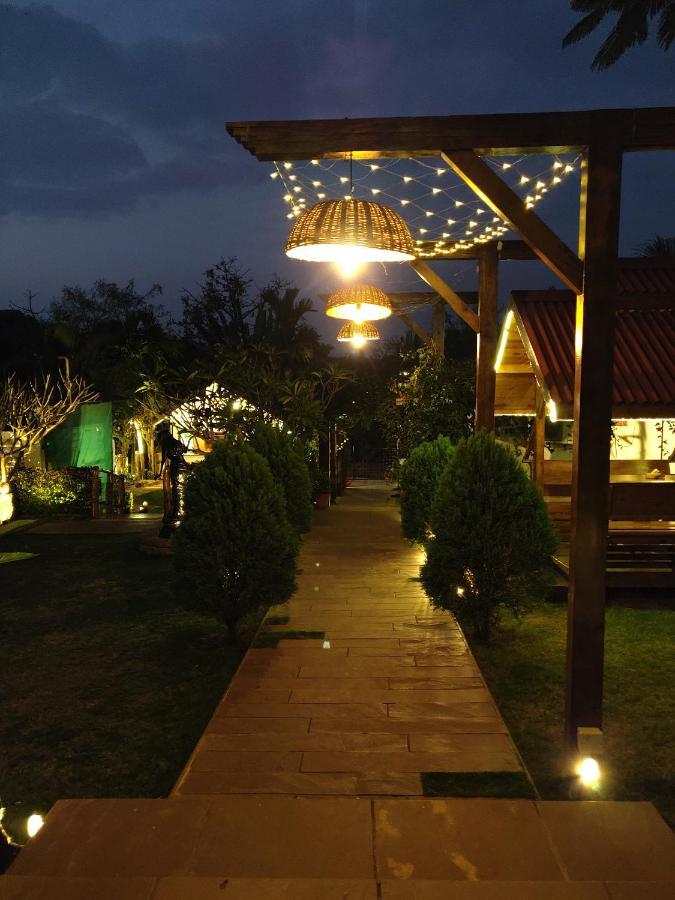 Rock Forest Goa Honeymoon Cottages Calangute Eksteriør billede